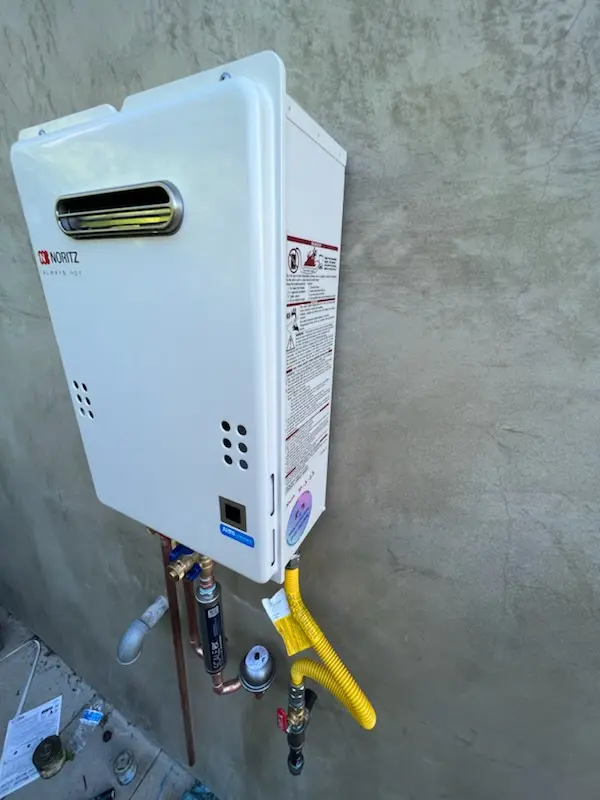 Tankless water heater installation for Timberland Heights homes